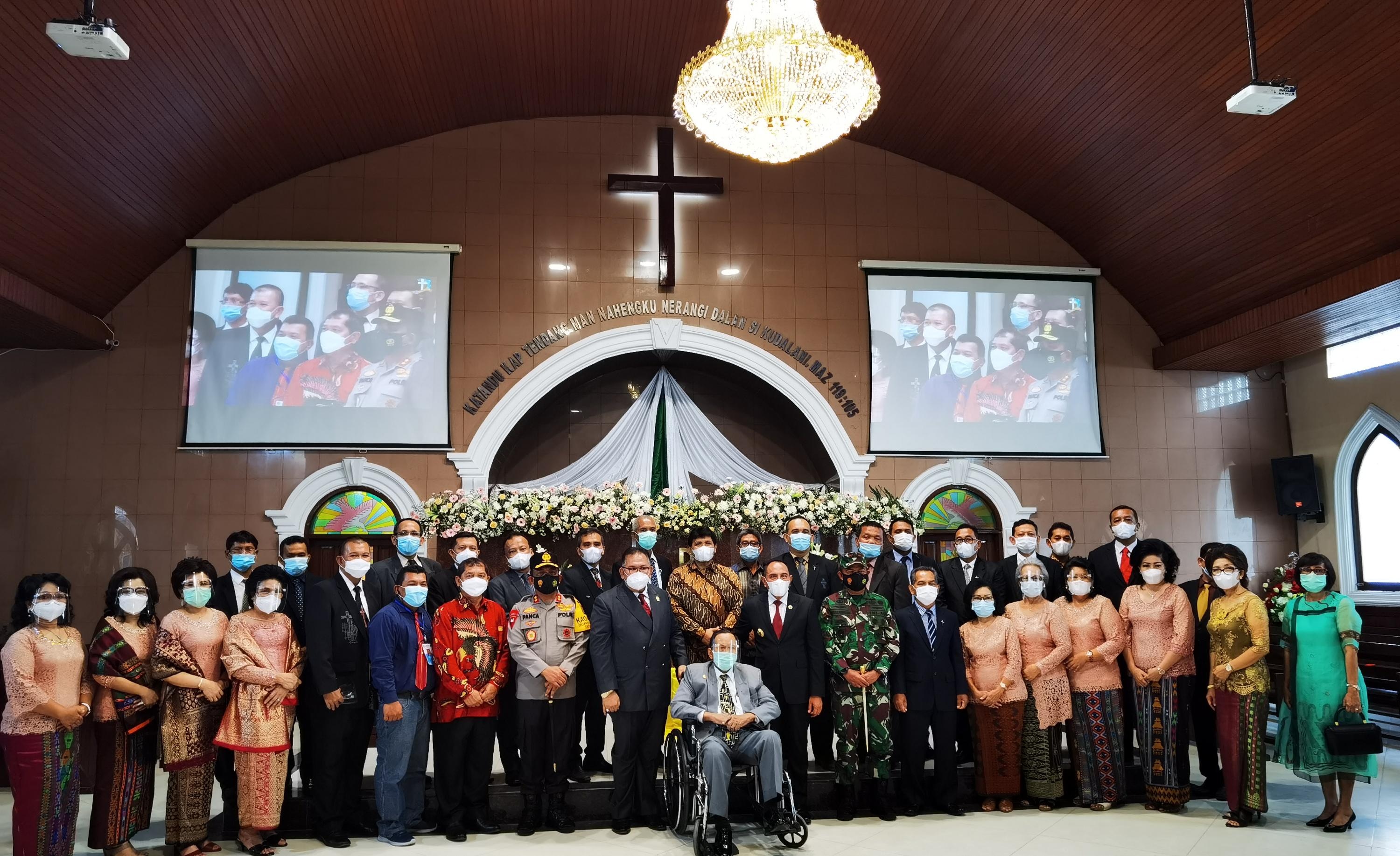 Forkopimda Sumut Dampingi Bupati Karo Sampaikan Pesan Dan Kesan Dalam Pengukuhan Pengurus Moderamen GBKP