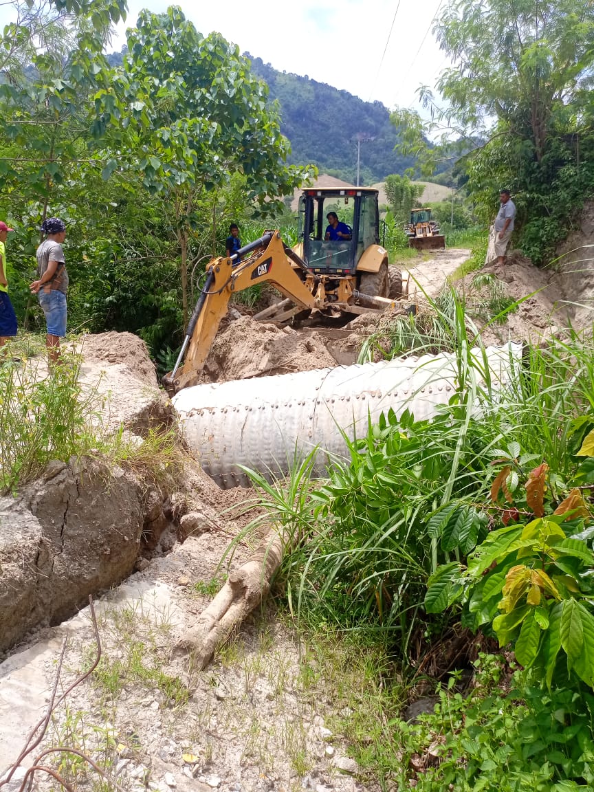 Pemkab Dairi Terus Lakukan Perbaikan Jalan Di Kecamatan Tanah Pinem