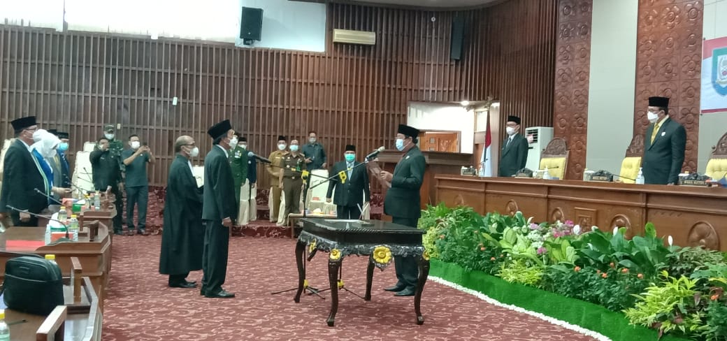 PAW DPRD Provinsi Bengkulu Risman Resmi Gantikan Edison