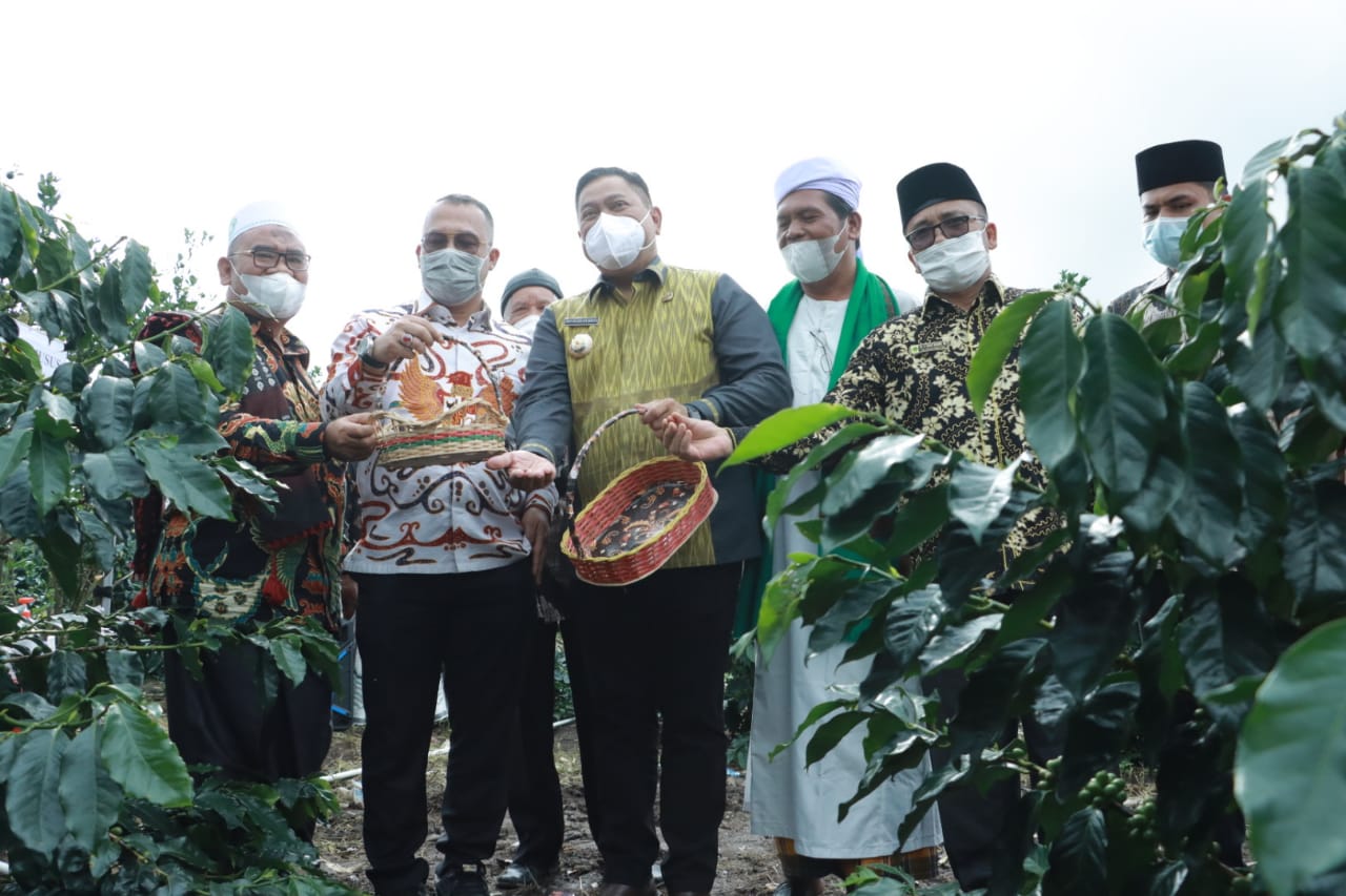 Kunker Ke Ponpes Sidikalang Stafsus Wapres: Santri Adalah Pintu Masuk Untuk Merekatkan Perbedaan