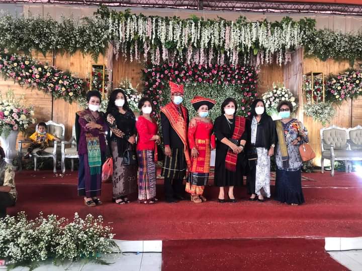 Bupati Karo Hadiri Pernikahan Putra Anggota DPRD