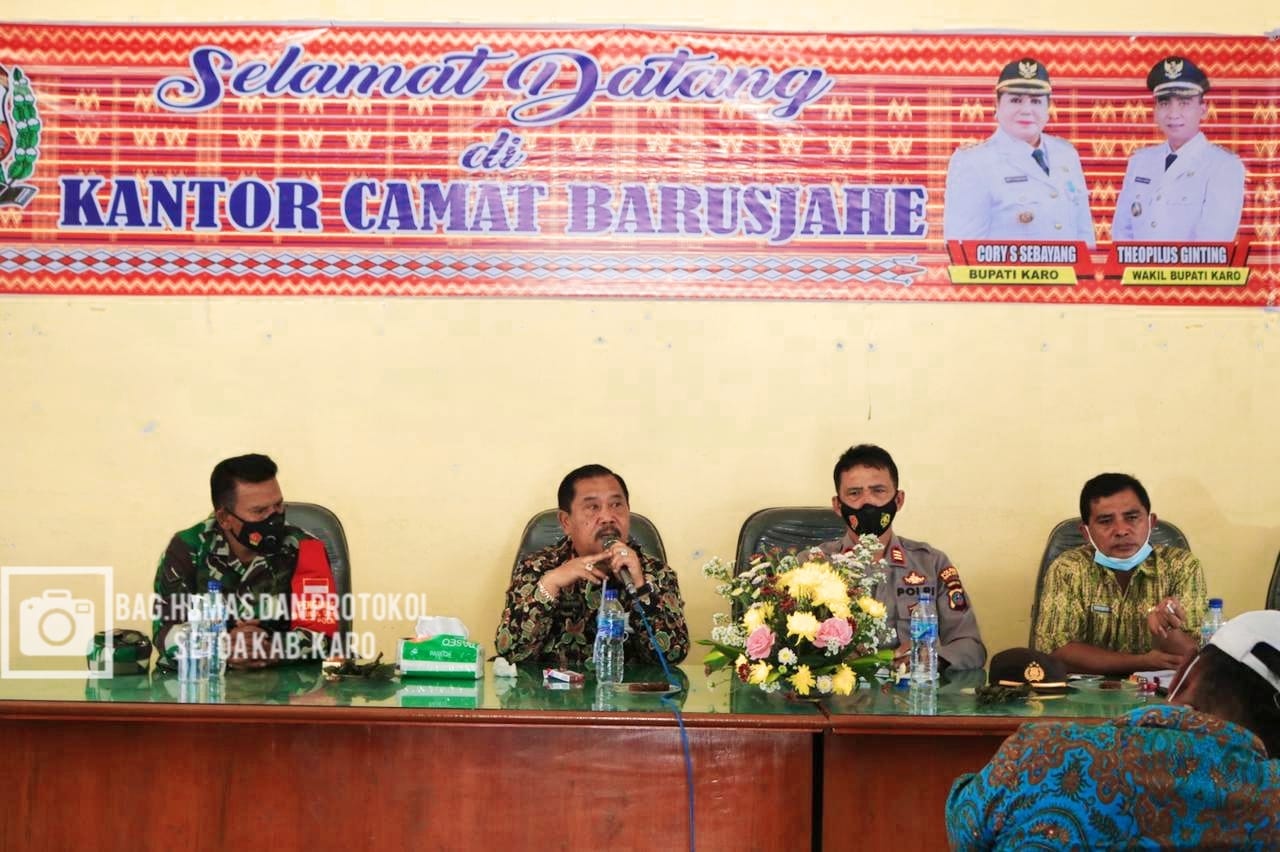 Sekdakab Karo Tindaklanjuti Instruksi Bupati Hadiri Rakor Kecamatan Barusjahe