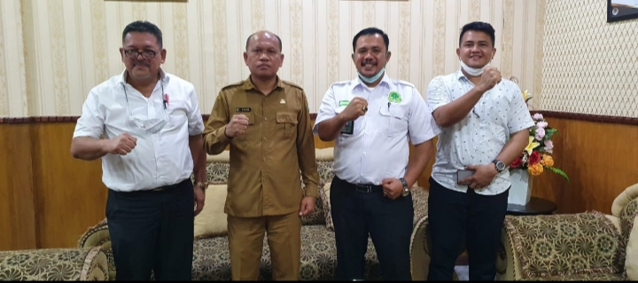 Kepala DLH Provinsi Sumut Terima Kunjungan Ketua Umum PLHH