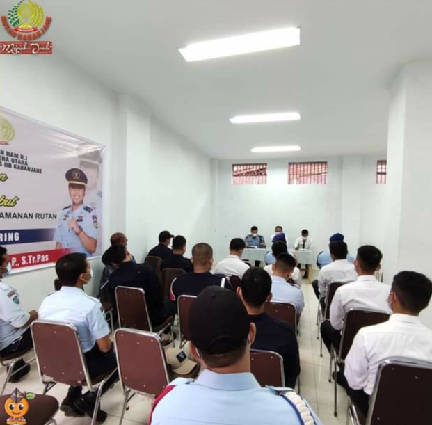 Kepala KPR Kelas IIB Kabanjahe Gelar Rapat Penguatan Tugas Dan Fungsi Pengamanan