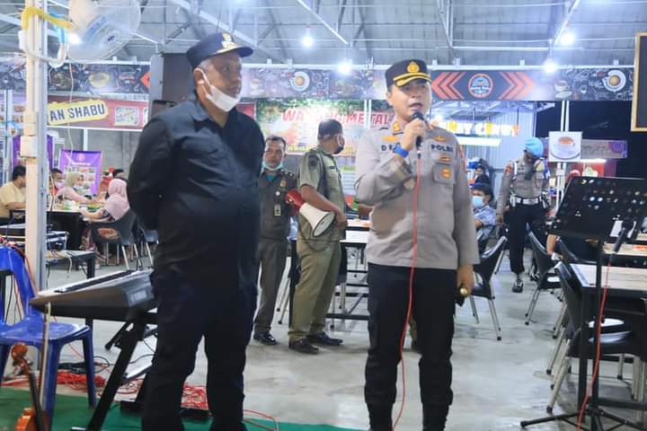 Sasar Masyarakat Pengunjung Dan Pemilik Usaha Hiburan Forkopimda Labuhanbatu Lakukan Sosialisasi