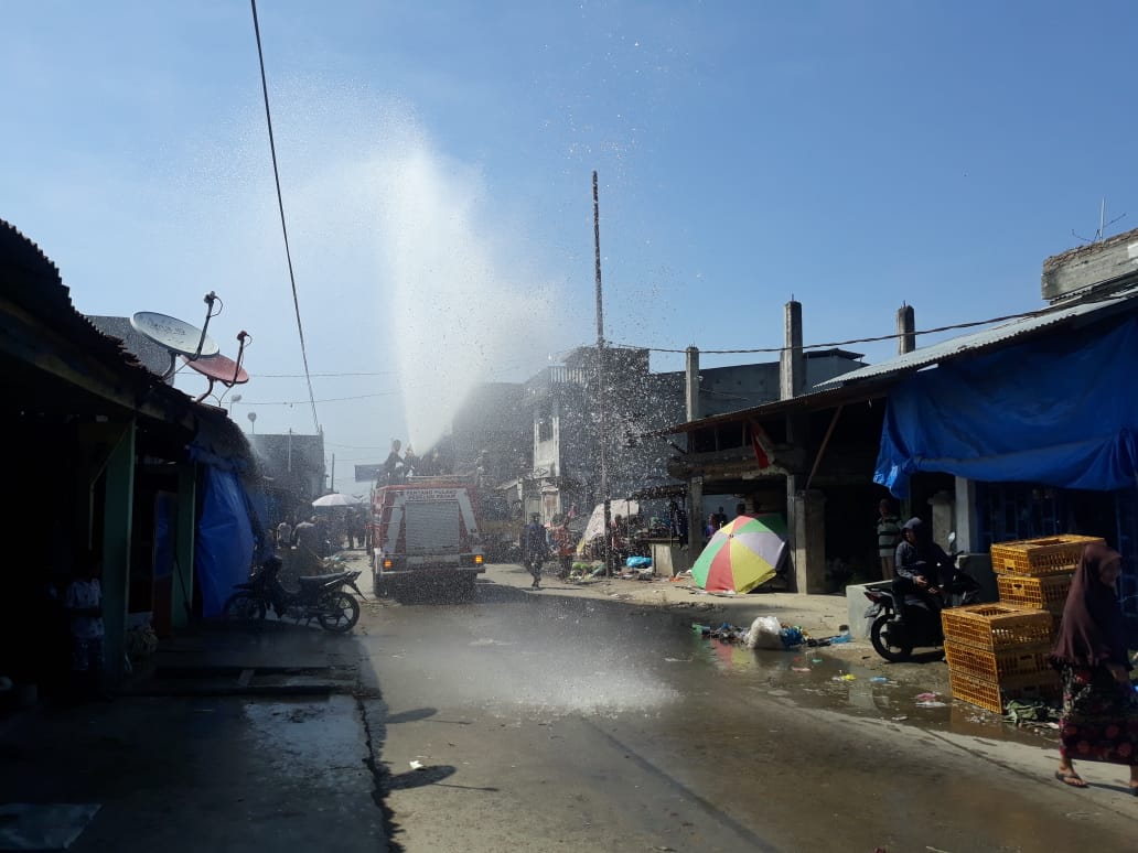 Forkopimda Batu Bara Kembali Gelar Penyemprotan Disinfektan Serentak