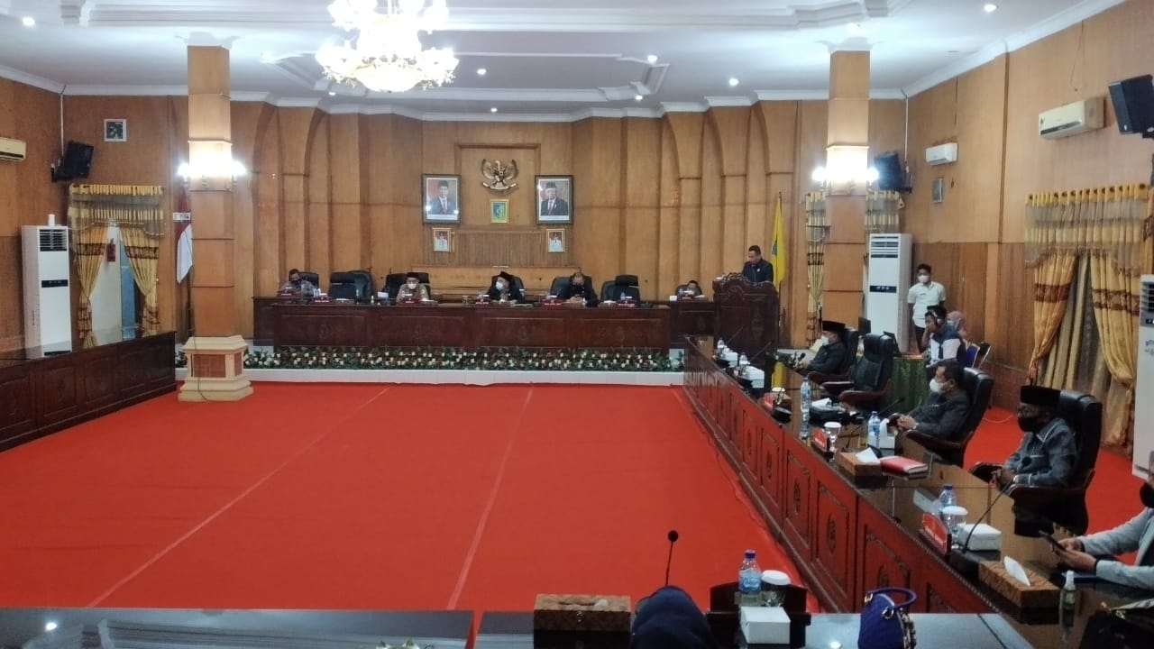Banggar DPRD Batu Bara Sampaikan Laporan Hasil Ranperda Keuangan PAPBD 2021