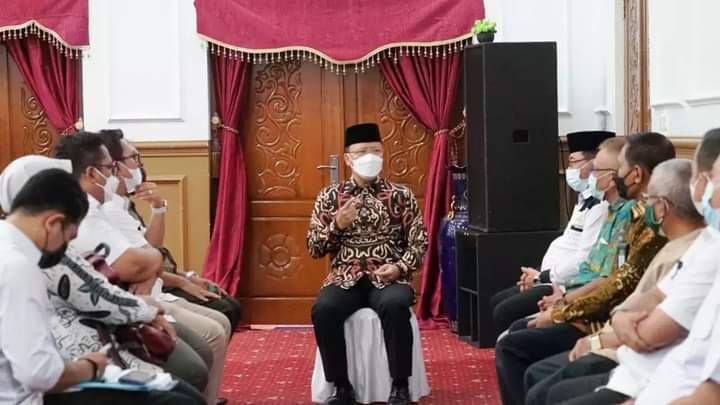 Gubernur Rohidin Terima Audiensi Panitia Muswil KAHMI