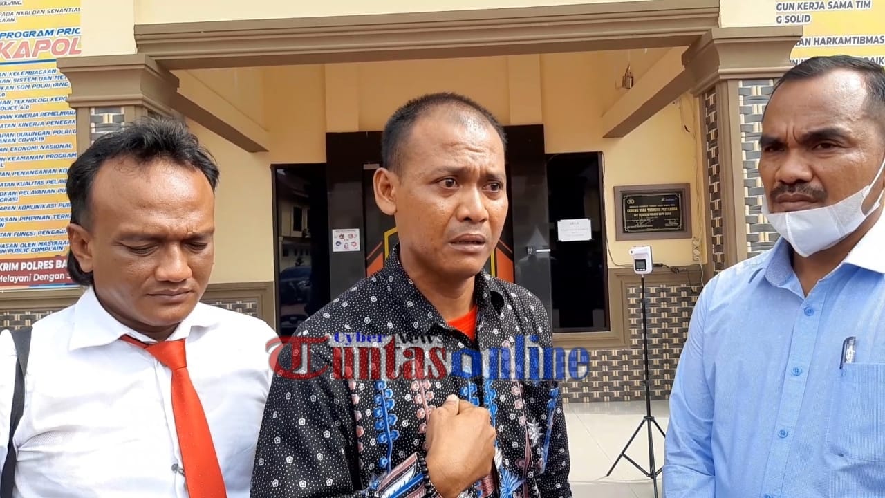 Berbekal Chattingan Mesra "Cumi-cumi" Anggota DPRD Batu Bara Dilaporkan Ke Polisi