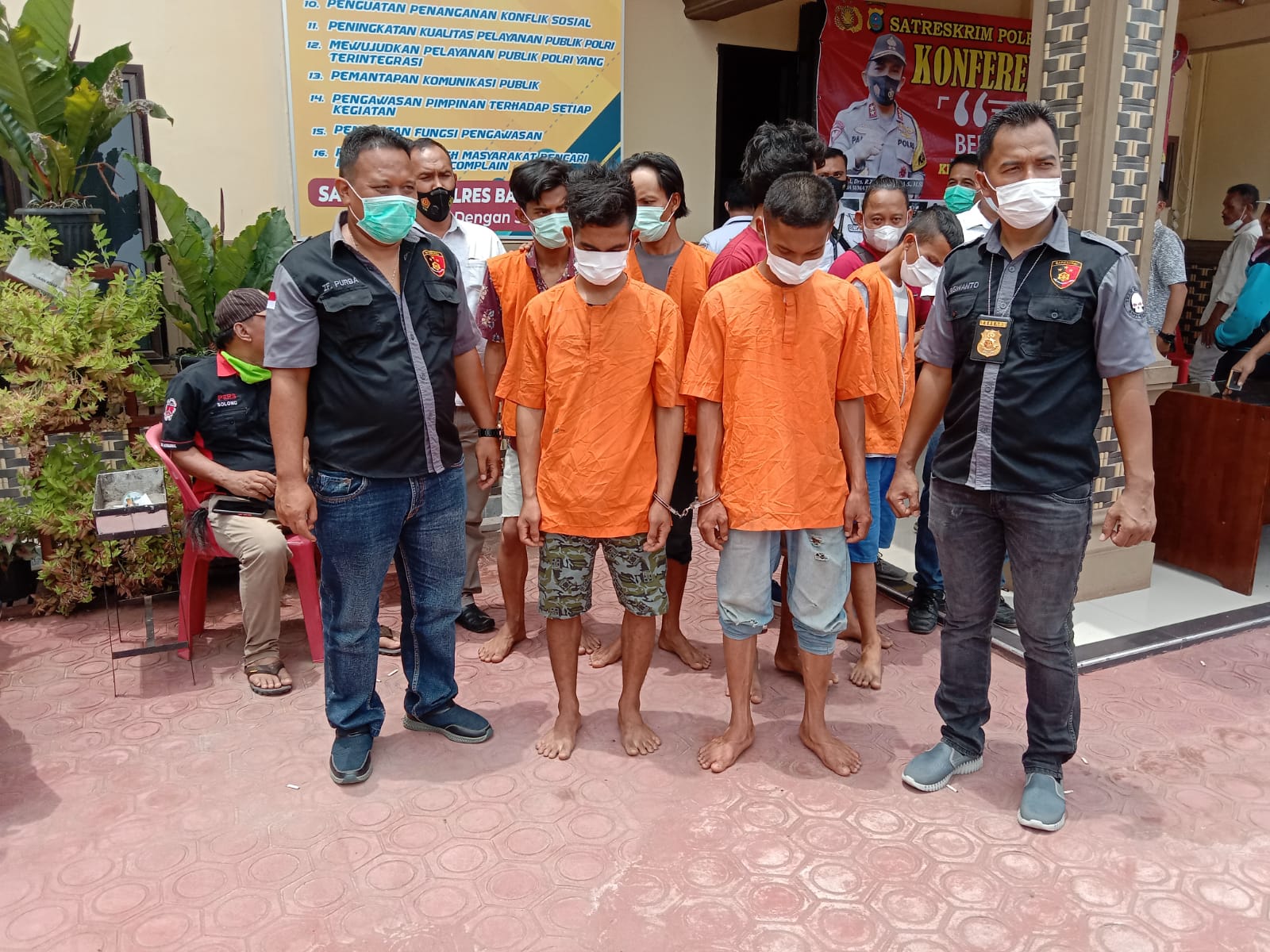 Polsek Labuhan Ruku Ringkus 6 Pelaku Pencurian