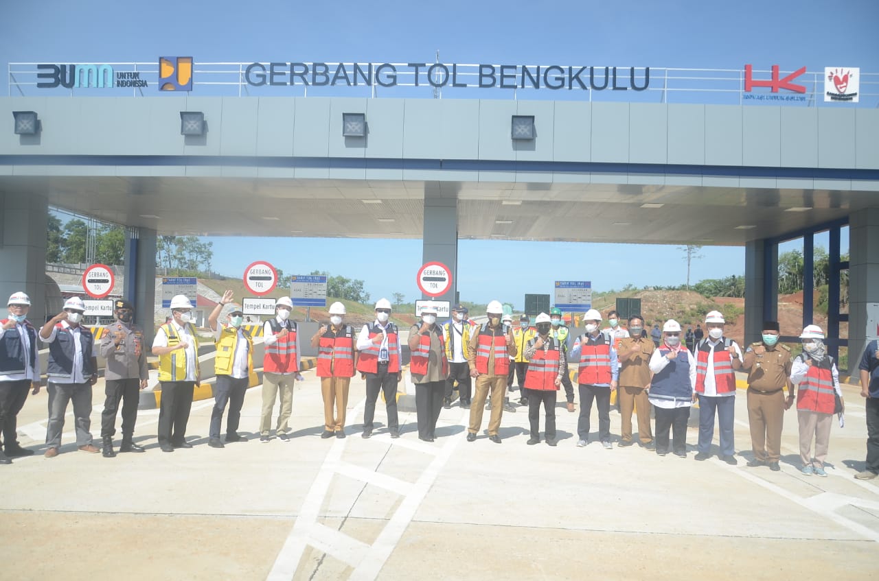 Deputi BKIT Kemenkomarves dan Wagub Bengkulu Tinjau Progres Tol