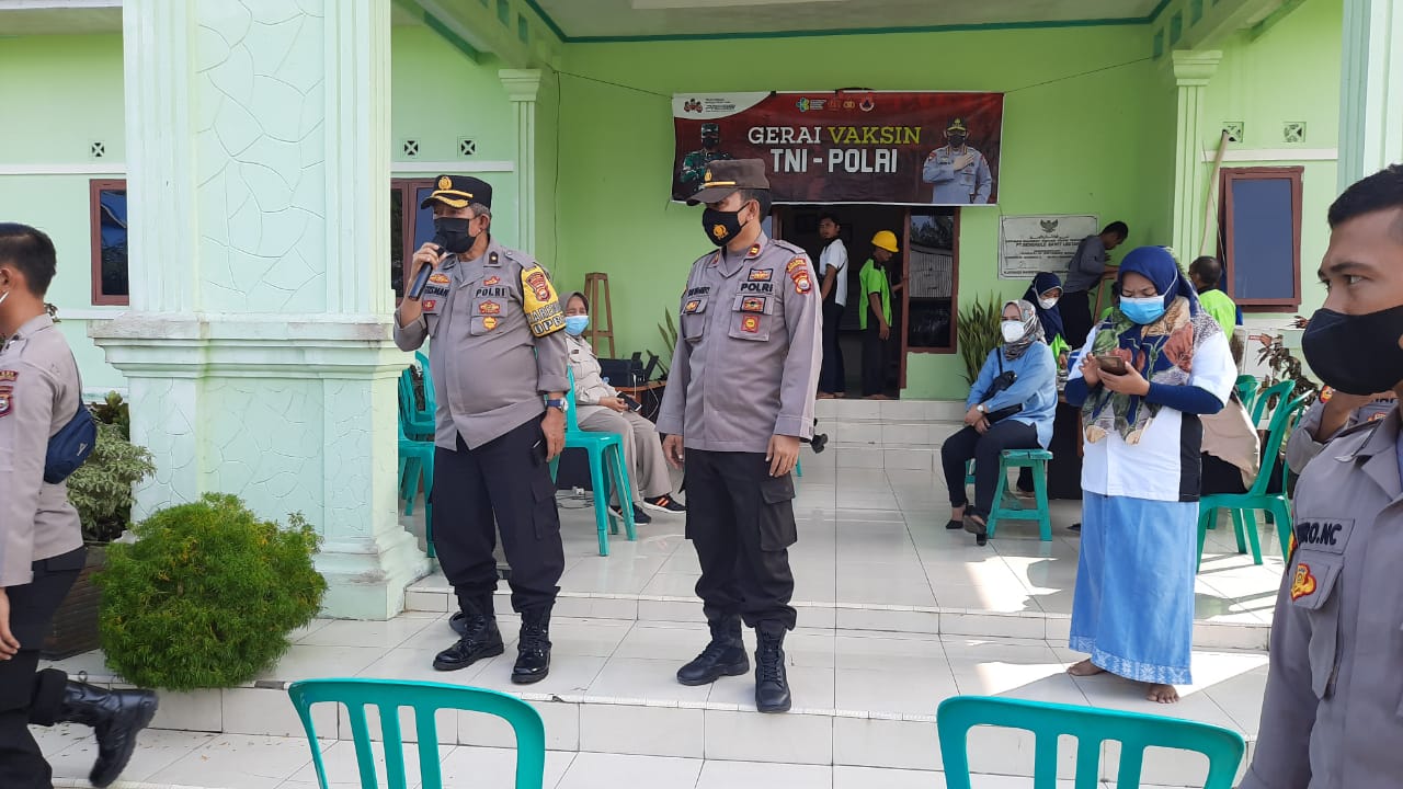 Vaksinasi Massal Polres Bengkulu Selatan Sasar PT dan Pelajar