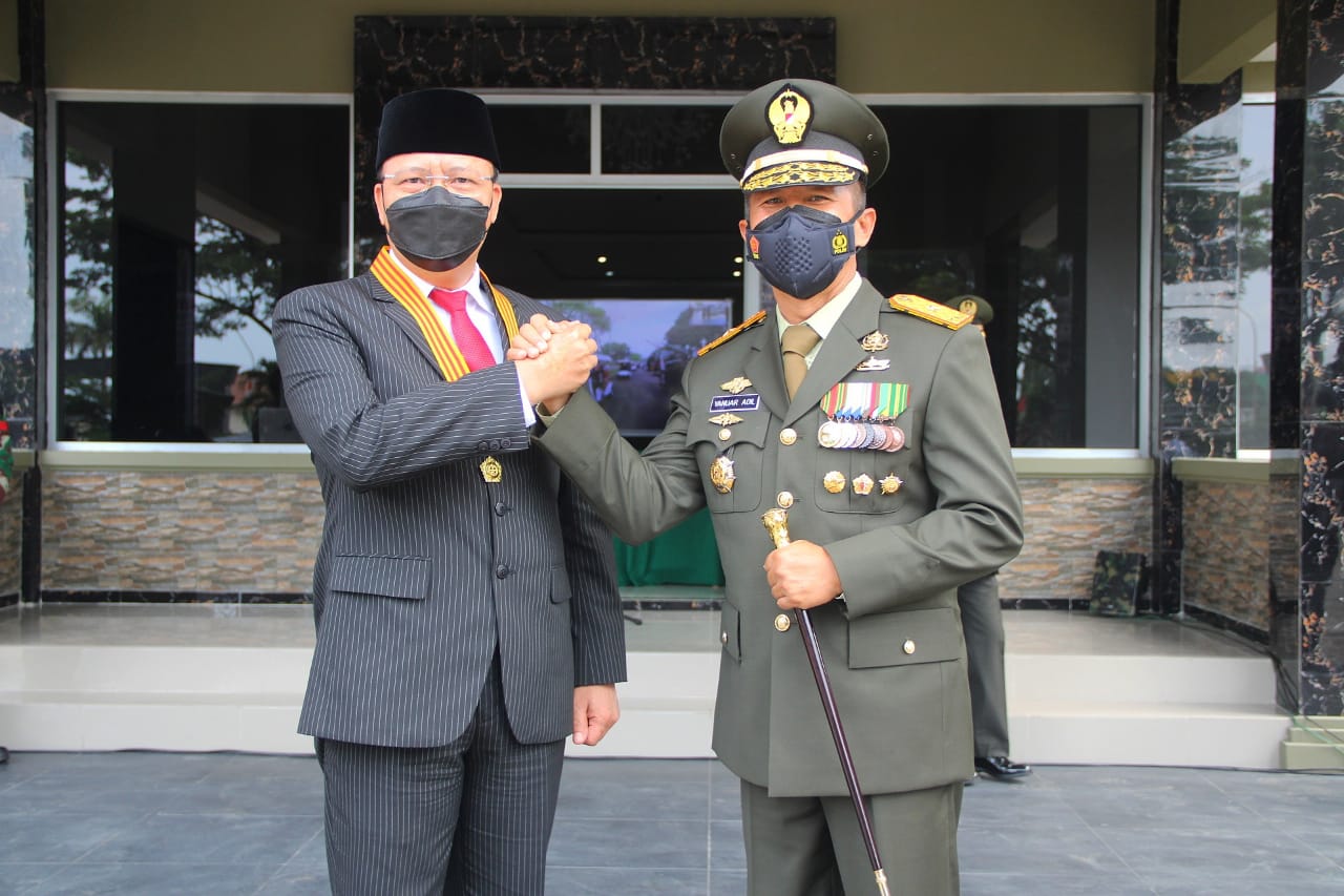 Semangat HUT ke-76 TNI Tahun 2021 Gubernur Rohidin Sampaikan Apresiasi