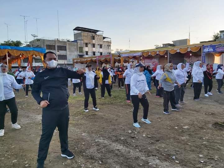 Bupati dan Wabup Labuhanbatu Ikuti Kegiatan Senam Sehat