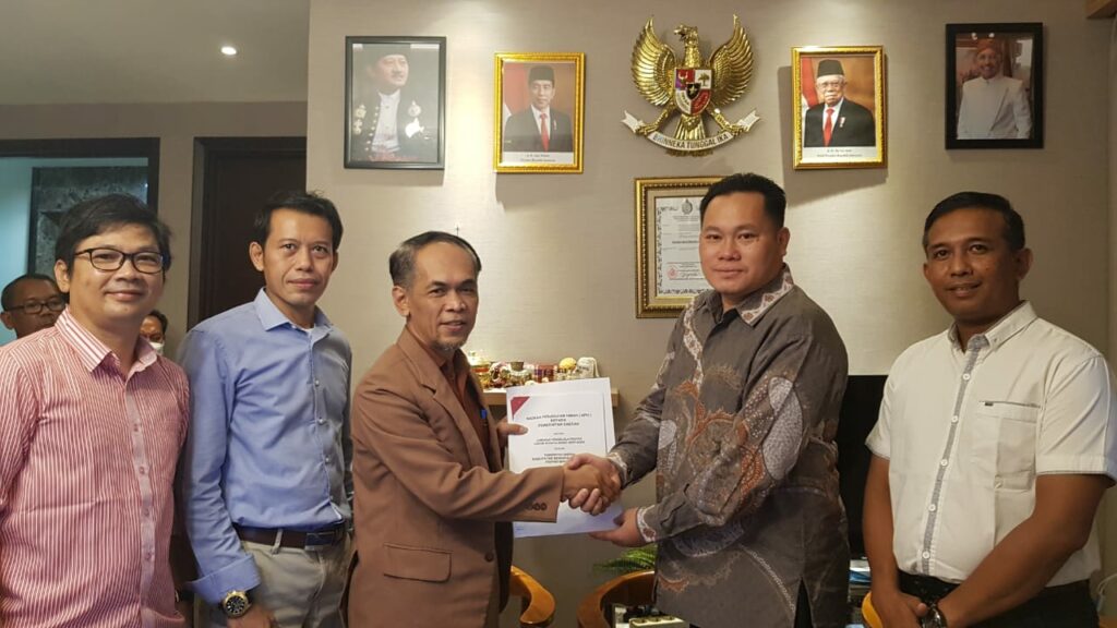 Pemerintah Kabupaten Bengkulu Tengah Mendapatkan Bantuan Hibah Lampu PJU-TS Dari LPP-BIFBWD