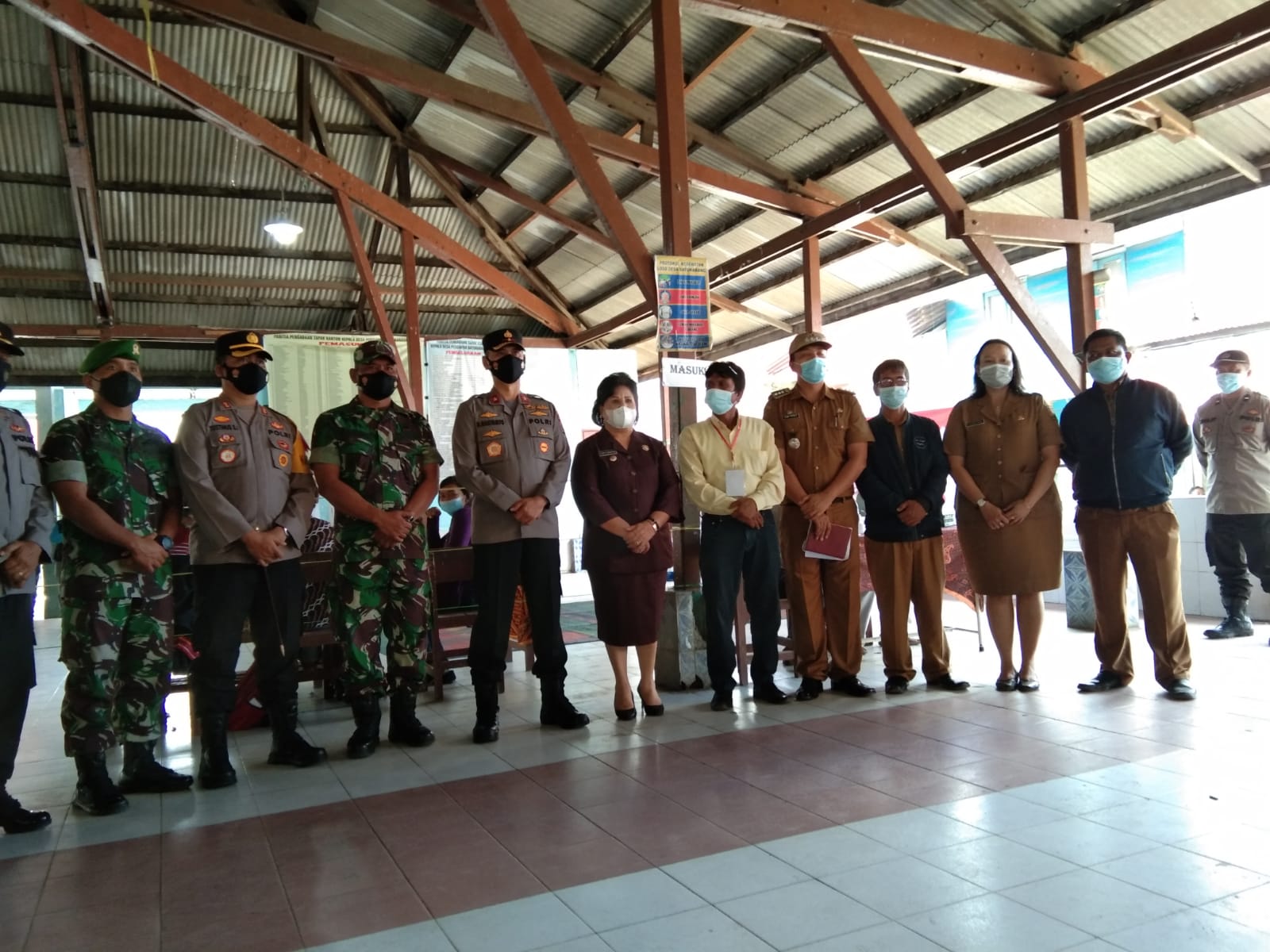 Wakapoldasu Bersama Forkopimda Karo Monitoring Pelaksanaan Pilkades Batukarang