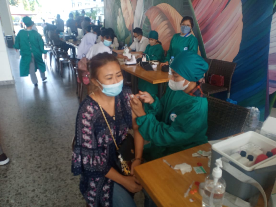 Polsek Medan Baru Percepatan Giat Vaksinasi