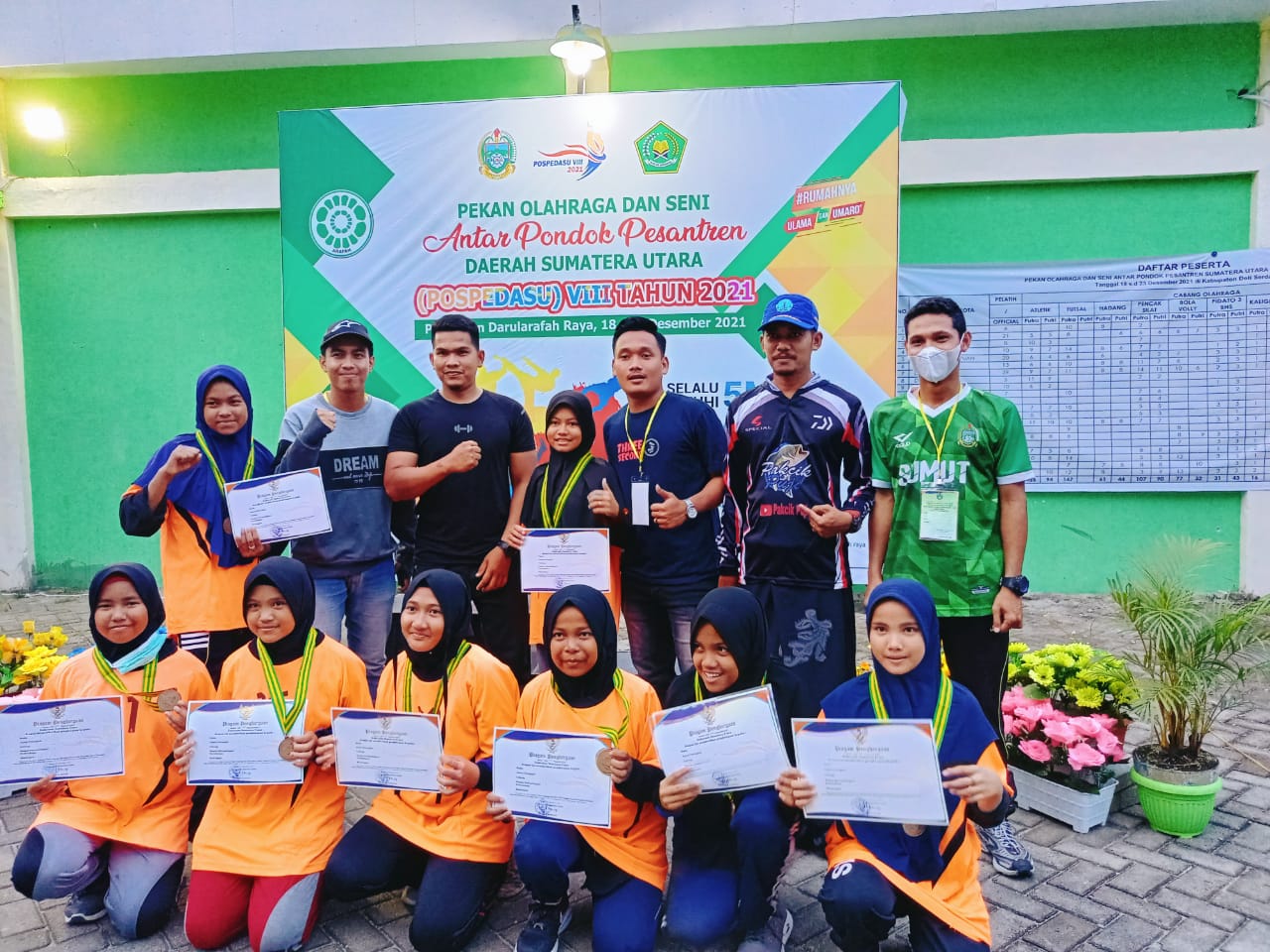 Pesantren Al-Mukhlishin Batubara Kembali Raih Juara I Voly Putri di Pospedasu