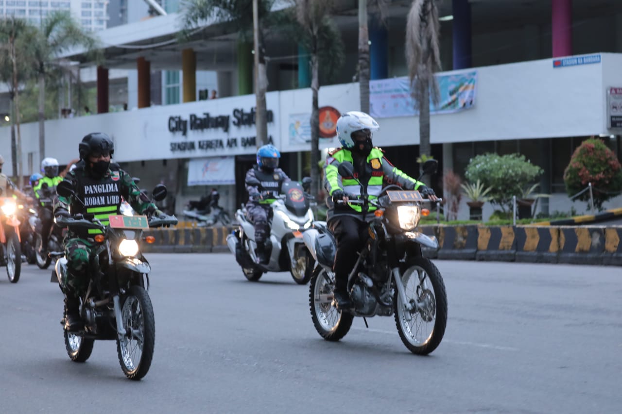 Antisipasi Mobilisasi Kapolda Sumut Pimpin Patroli Skala Besar 