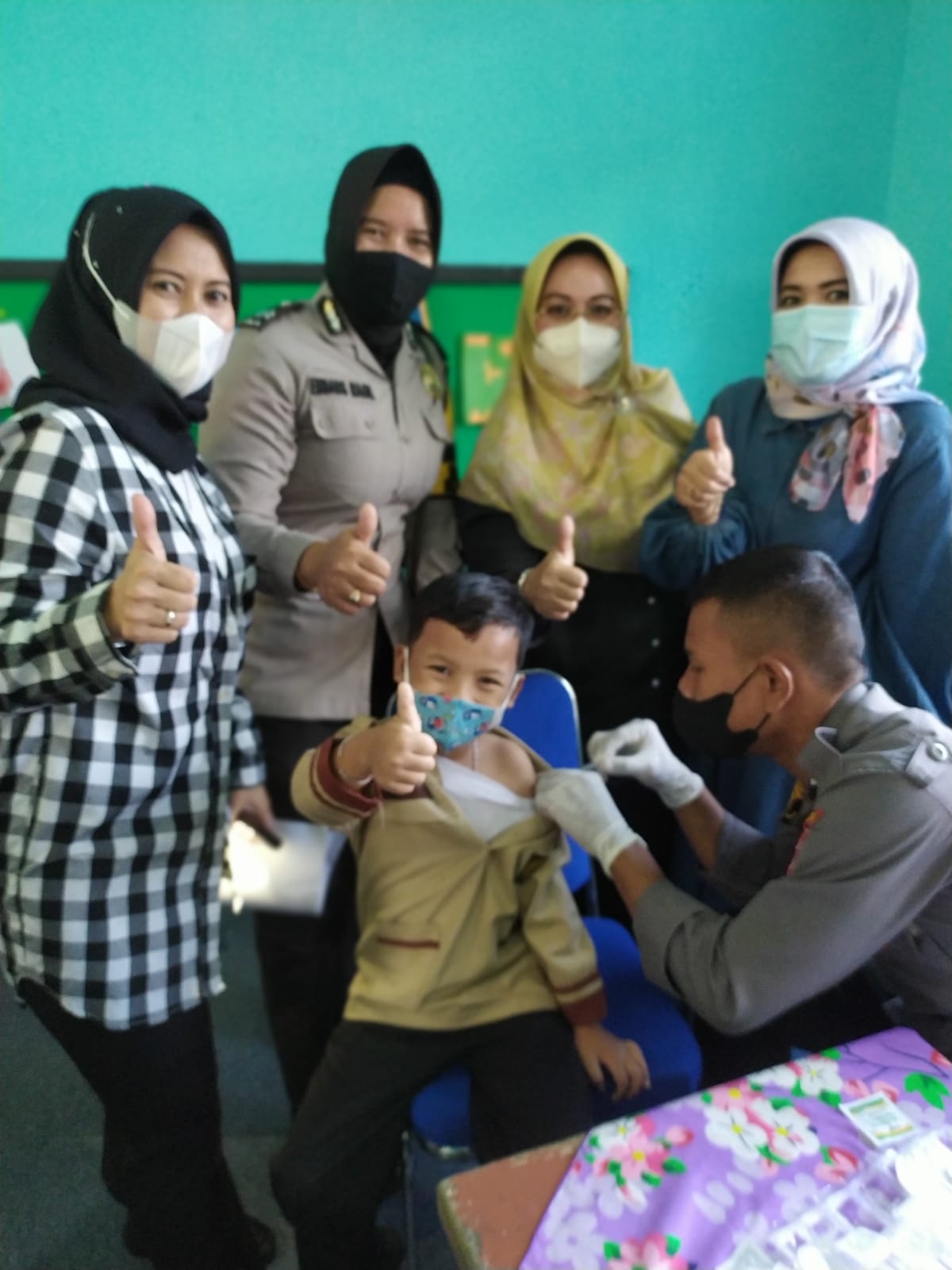 Polsek Medan Helvetia Gelar Vaksin Anak Usia 6 - 11 Tahun 