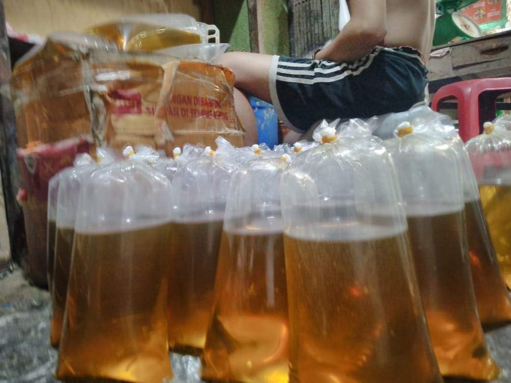 Disdagprin PALI Dinilai Tak Peka Harga Minyak Goreng di Pasar Pendopo Belum Turun