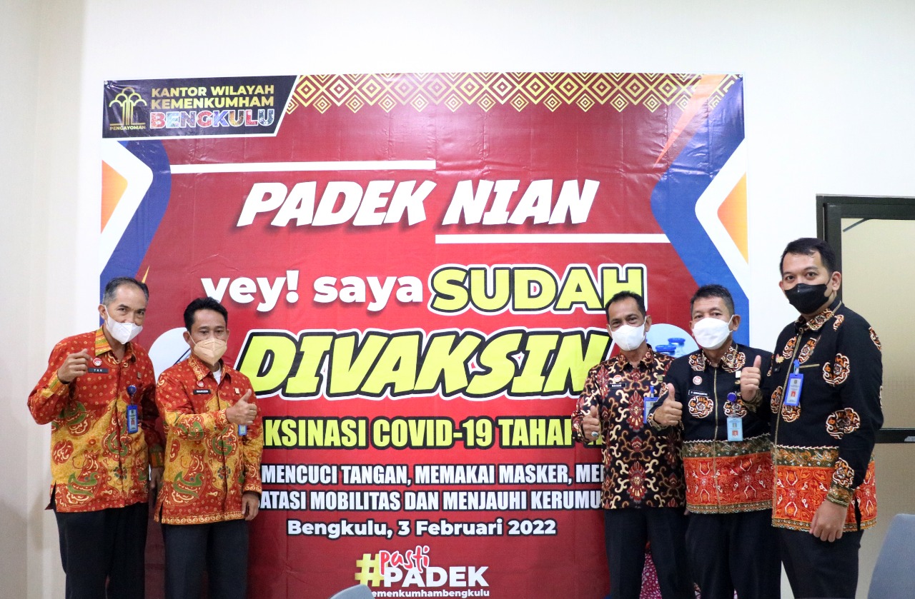 Jajaran Kanwil Kemenkumham Bengkulu Jalani Vaksinasi Tahap III