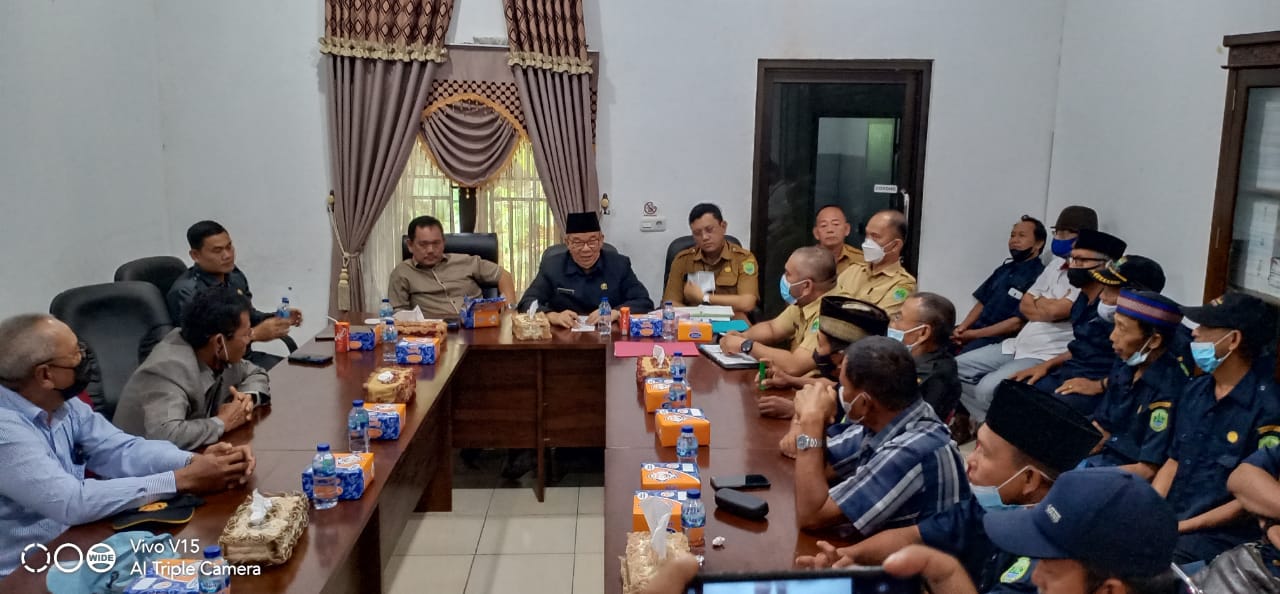 Honor Belum Dibayar DPRD PALI Fasilitasi Diskusi Publik RT/RW Dengan Pemerintah 