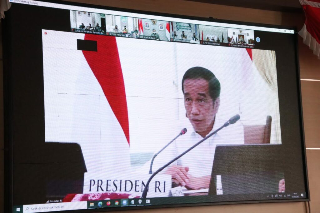 Bupati Benteng Mengikuti Vidcon Pengarahan Presiden RI