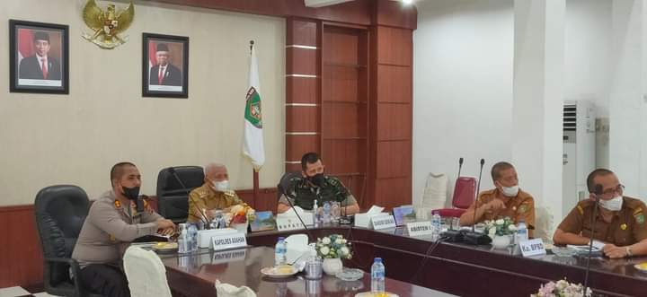 Bupati Asahan Dengarkan Arahan Presiden RI