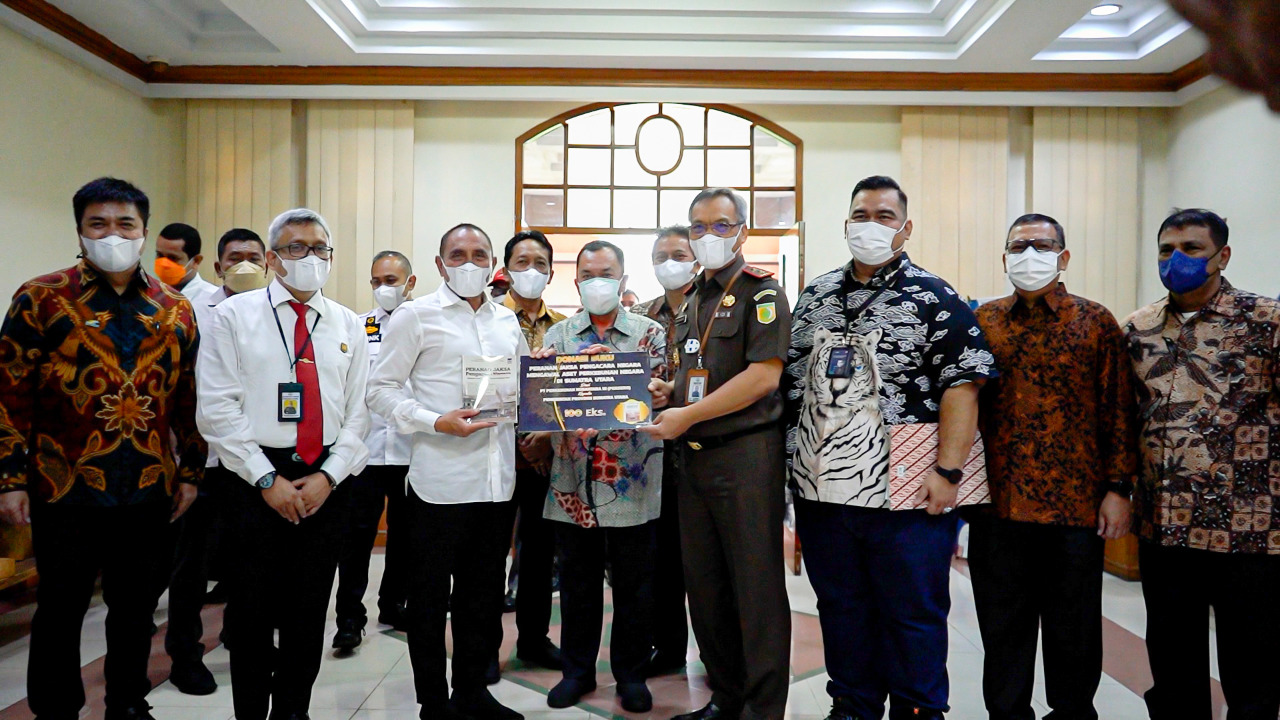 Gubernur Sumut dan Kajati Hadiri Peluncuran Buku