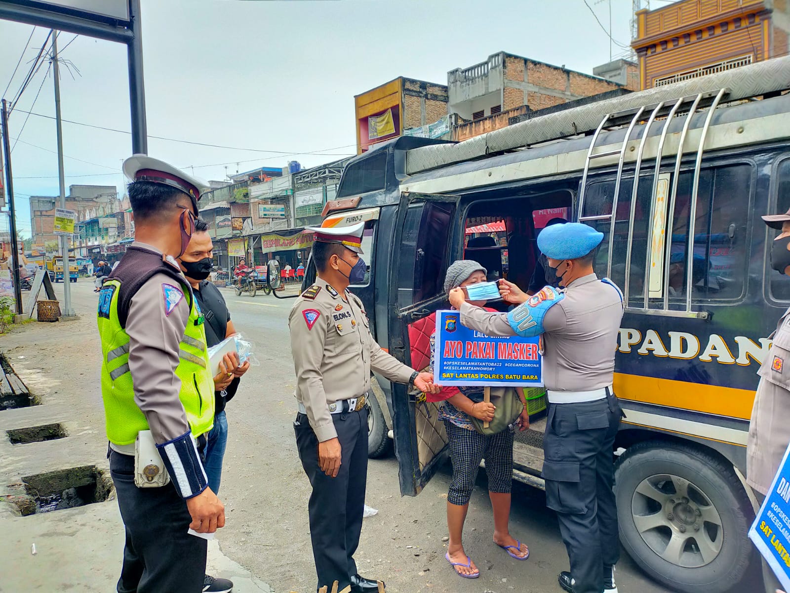 Polres Batu Bara Giat Ops Keselamatan Toba 2022 