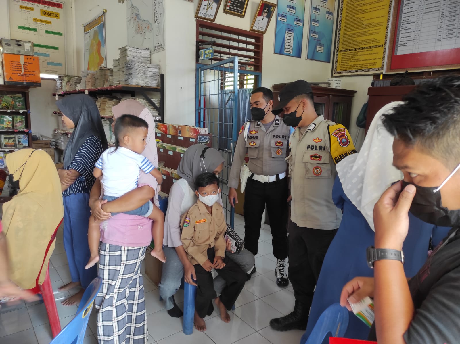 Polres Batubara Monitoring Vaksinasi Anak di SD Gunung Bandung