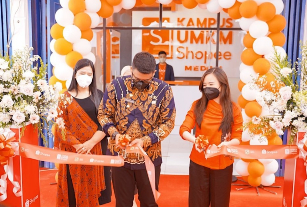 Bobby Nasution Resmikan Kampus UMKM Shope Medan Yang Pertama Di Sumatera Utara