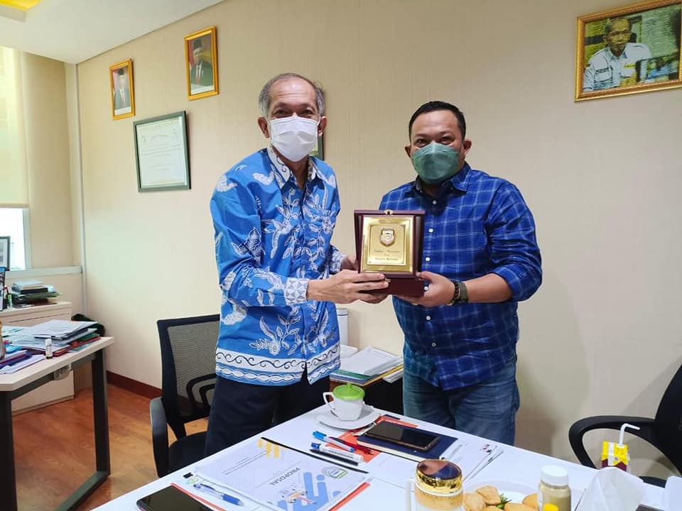 Bupati Seluma Kunjungan Kerja Ke Pusat Krisis Kesehatan