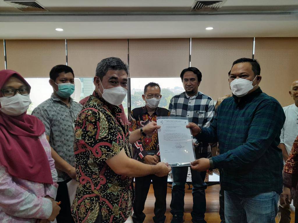 Bupati Seluma Menerima Bantuan Alat Oksigen Generator Kakapsitas 200 LPM 