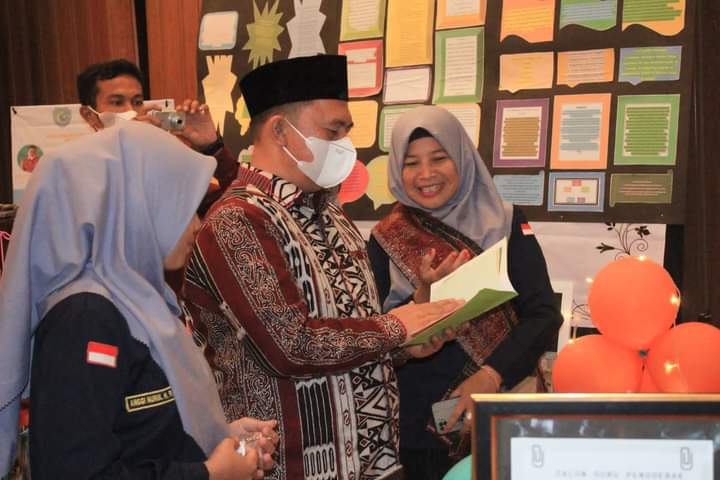 Bupati Labuhanbatu Hadiri Festival Hasil Panen Belajar yang Digelar Oleh CGP