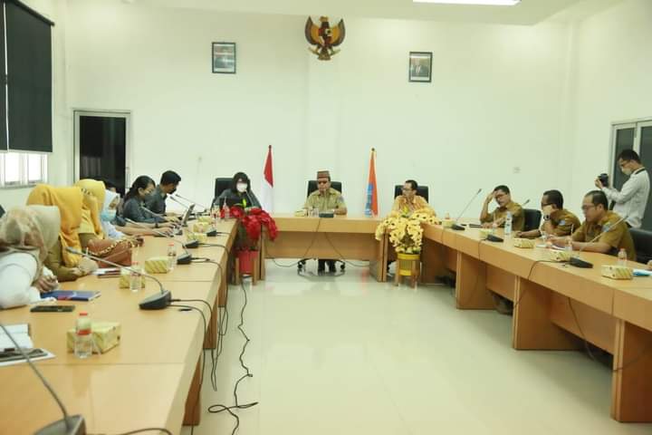 Asisten II Rapatkan Monitoring dan Evaluasi Program JKN-KIS Bersama BPJS