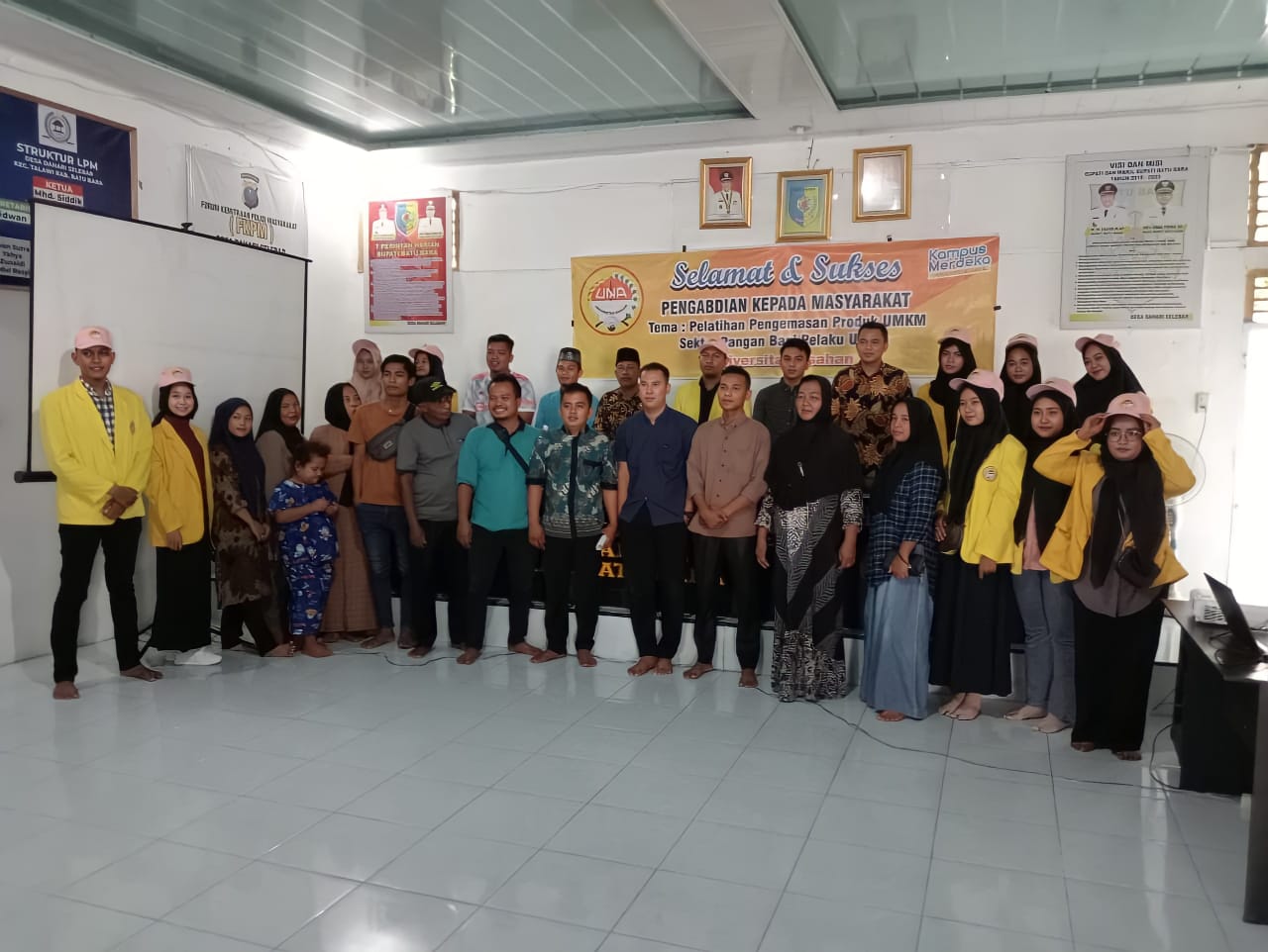 Mahasiswa KKN Universitas Asahan (foto : Zulfauzan)