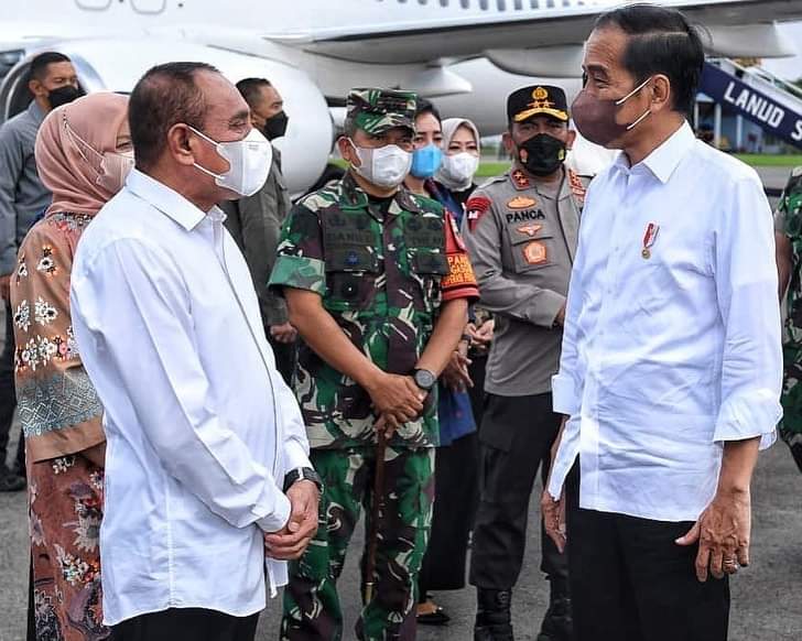 Gubsu dan Walkot Medan Sambut Kedatangan Presiden Jokowi