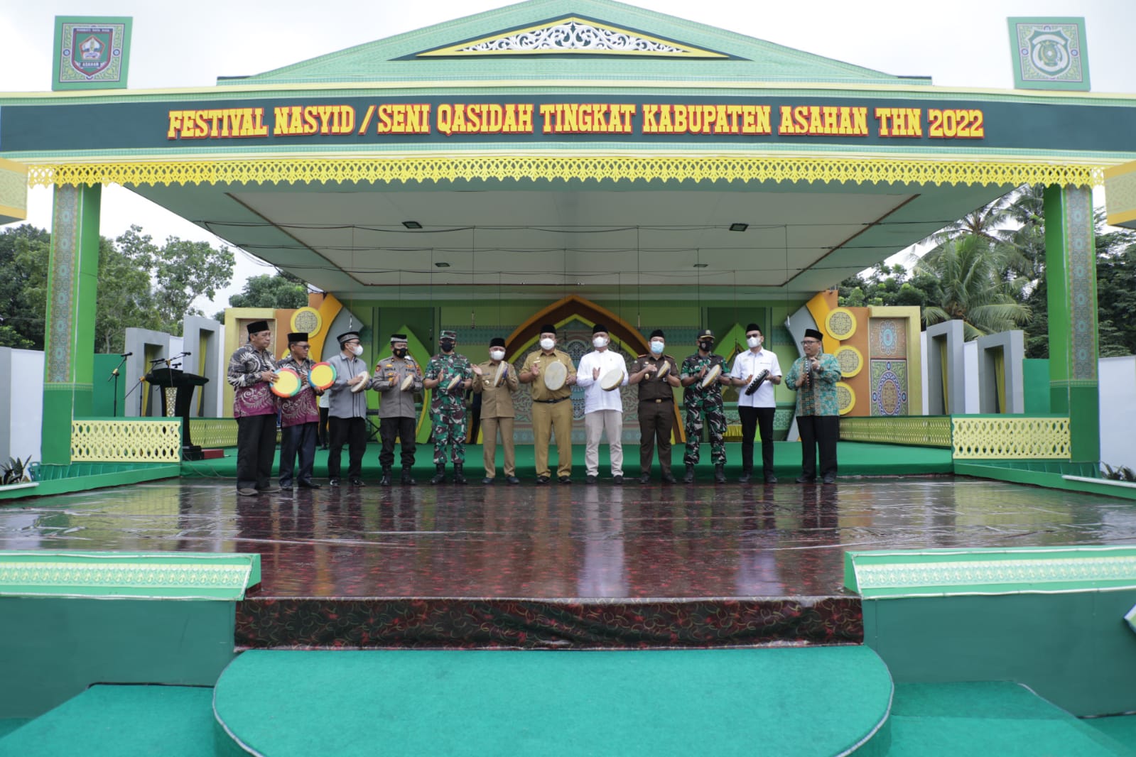 Tampak