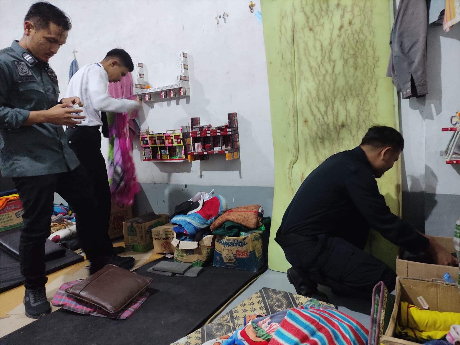Rutan Kabanjahe Komitmen Berantas Halinar Dengan Gelar Razia Insidentil