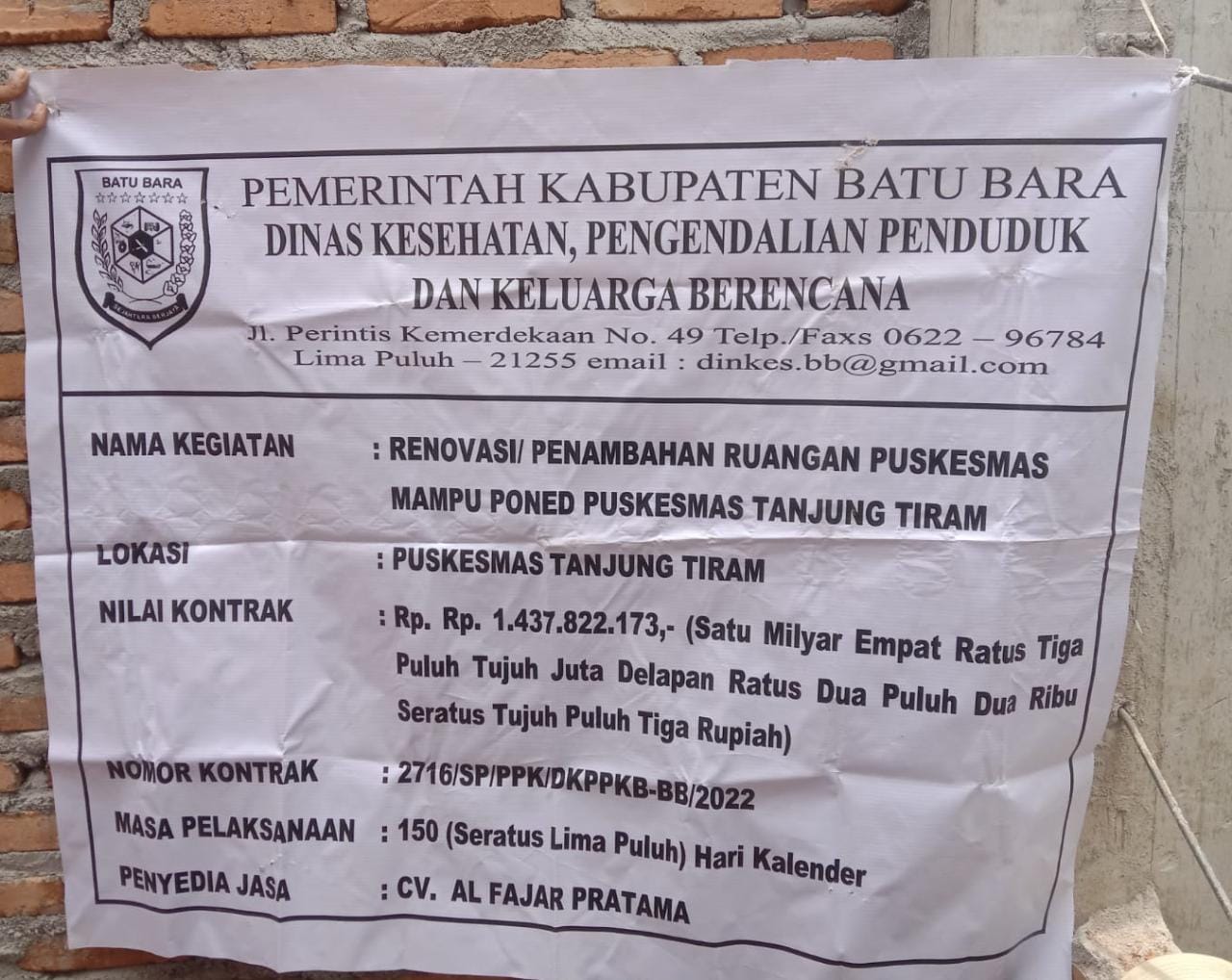 Bangun Proyek Renovasi atau penambahan ruangan Mampu Poned Puskesmas Tanjung Tiram masih dalam tahap pengerjaan (foto: Zulfauzan)