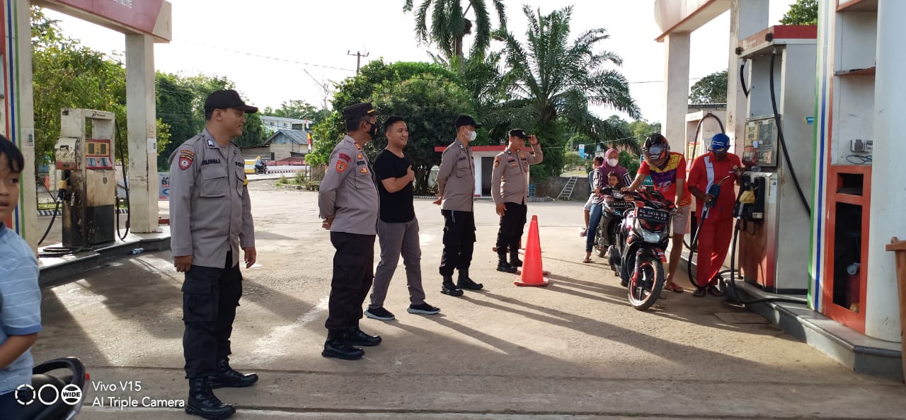 Personil Polres PALI Lakukan Pengamanan di SPBU Beracung 