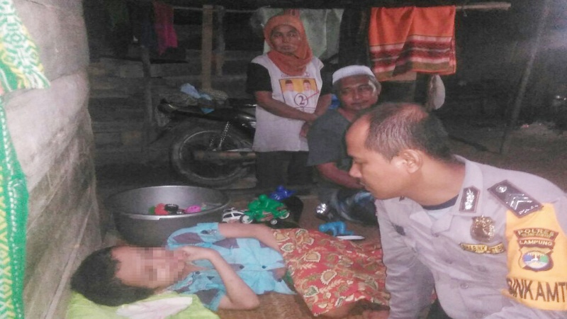 Kapolsek Penawartama IPTU Dedi Kurniawan mewakili Kapolres Tulang Bawang AKBP Raswanto Hadiwibowo, SIK