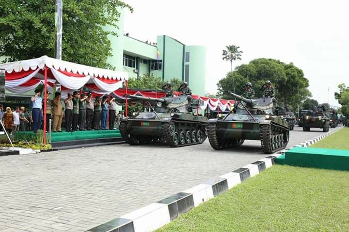 Parade defile pasukan dan alutsista Kodam 1/BB