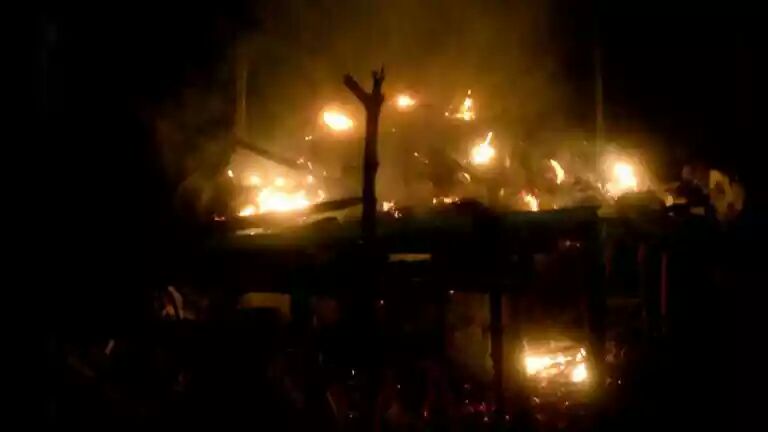 Tampak Tempat yang dibakar oleh pemuda