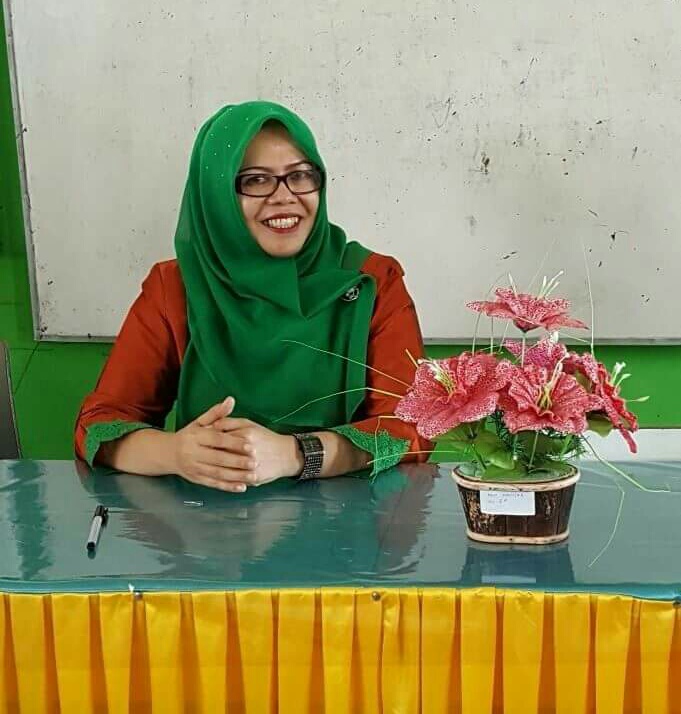 Kadis Dikbud Kota Bengkulu, Dra. Rosmayetti, MM