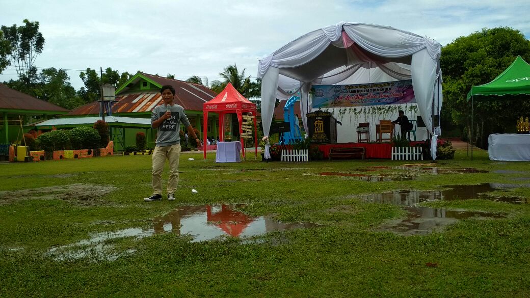 Komunitas Standup Indo Bengkulu untuk ber-standup comedy