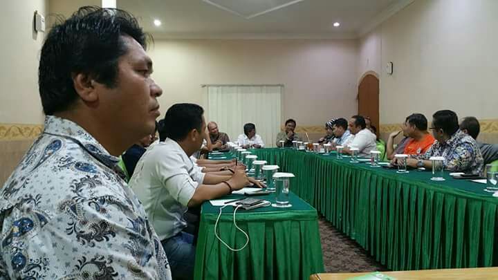 Rapat Persiapan Pernikahan Putri Presiden 