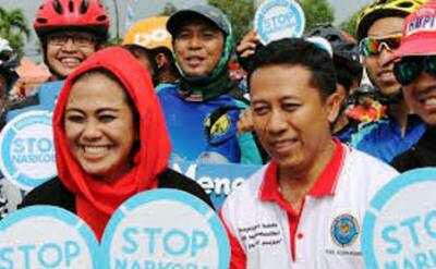 Pegawai Pemkab Karawang Tes Urine
